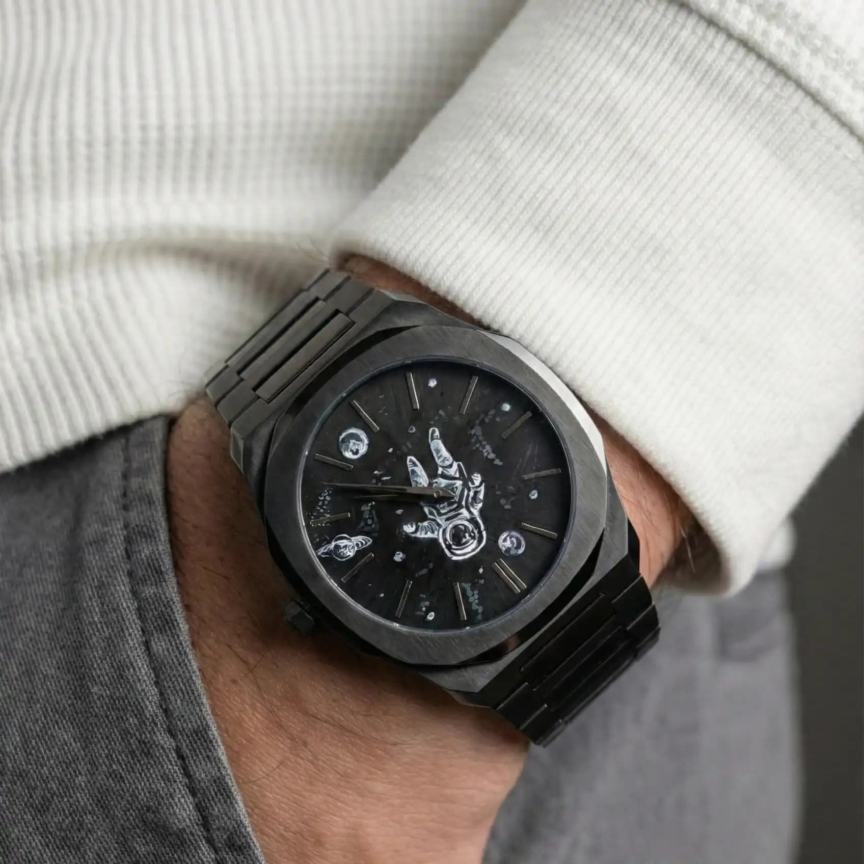 Astral Explorer - Image 4 Astral Explorer, view 4 of 6